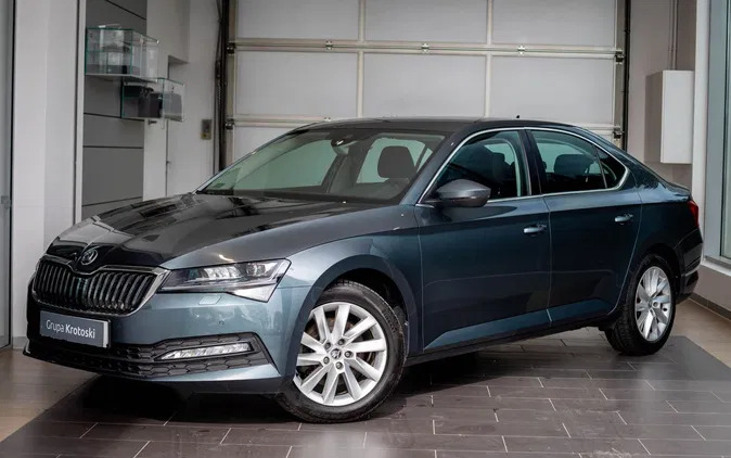 skoda Skoda Superb cena 104900 przebieg: 82507, rok produkcji 2021 z Łódź